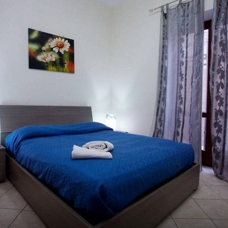 B&B נולה חדר תמונה